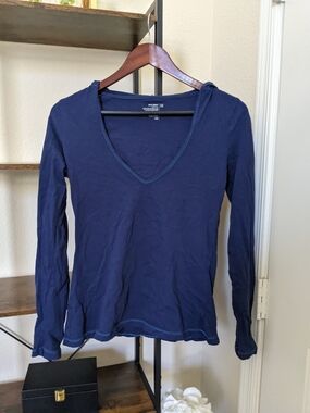 Old Navy XS Long Sleeve V-Neck Tee w/ Hoodie Dark Blue with Contrast Stitching